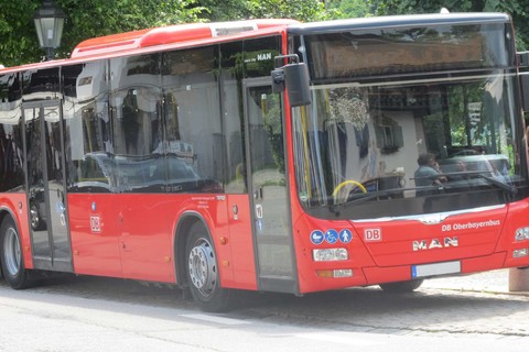 Roter Bus