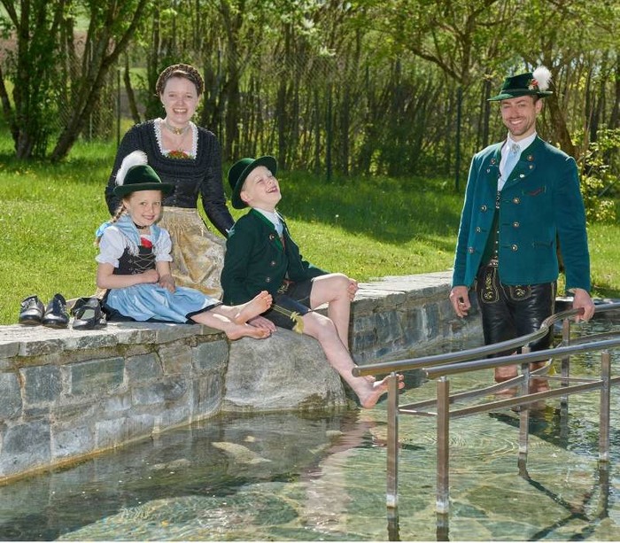 Kneipp Becken, Familie Fürst GTEV, Mai 2021-800x701.jpg