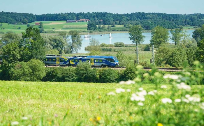 brb-prien-am-chiemsee (c) Bayerische Regiobahn_Dietmar Denger -1200x742.jpg